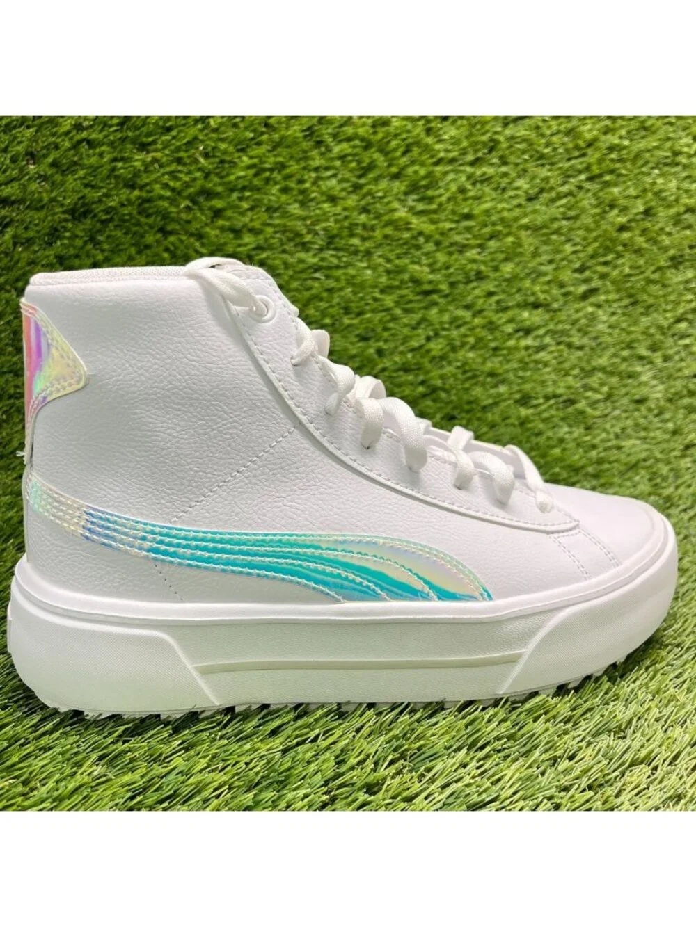 Puma Kaia Mid Irisistable Girls Size 7C White Athletic Leather Shoes Sneakers